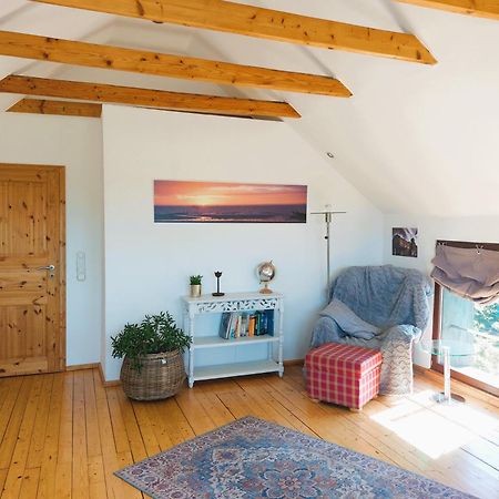 Kleines Haus Mitten In Der Natur Mit Eigener Terrasse Und Sonnenbalkon Halver Eksteriør billede
