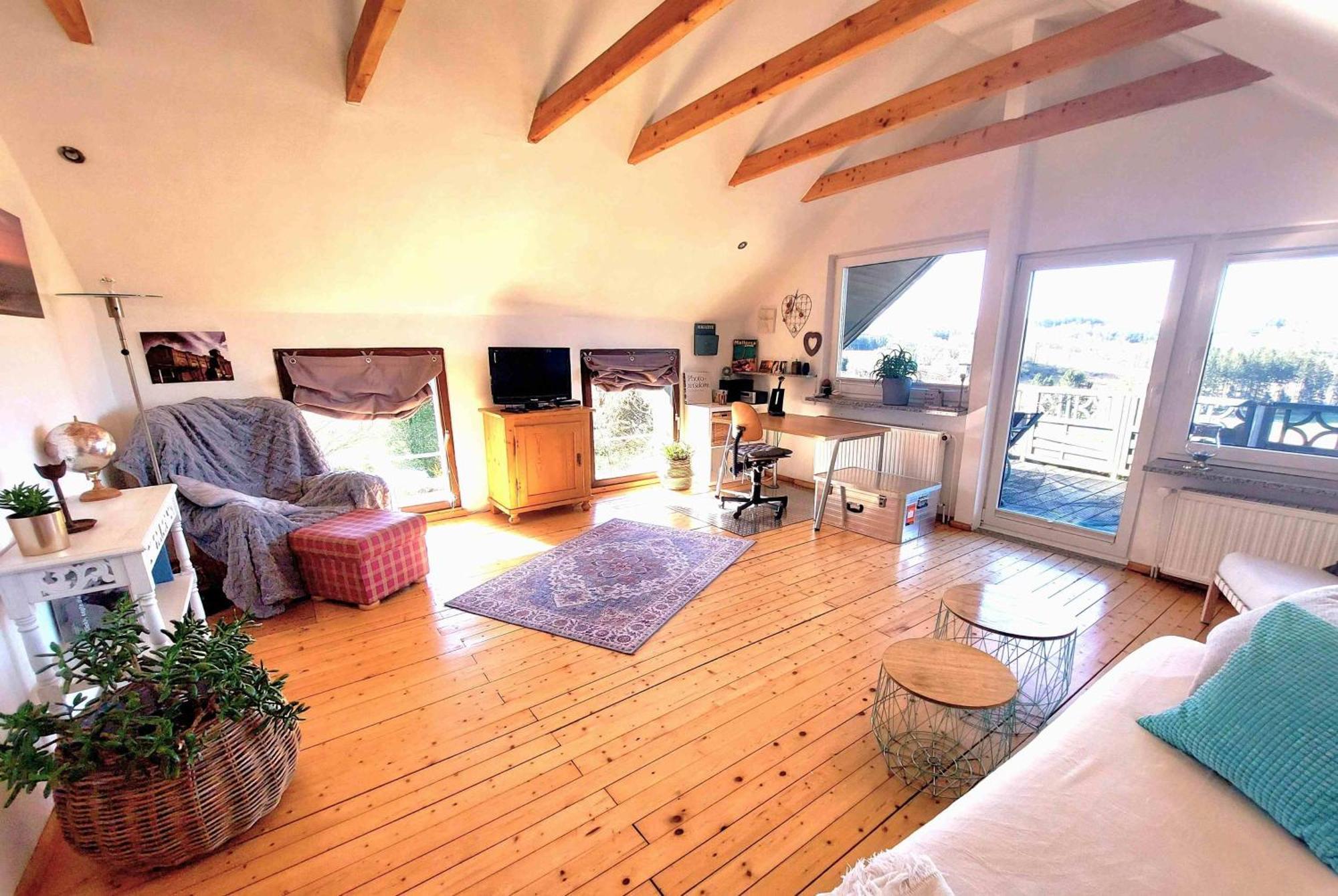 Kleines Haus Mitten In Der Natur Mit Eigener Terrasse Und Sonnenbalkon Halver Eksteriør billede