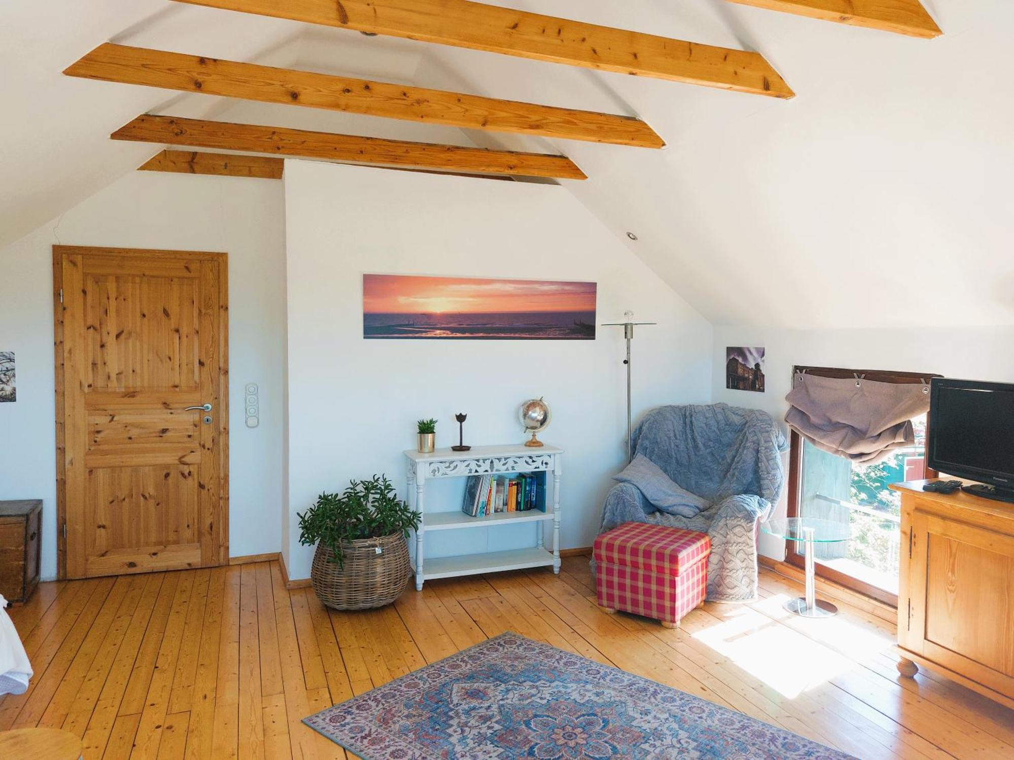 Kleines Haus Mitten In Der Natur Mit Eigener Terrasse Und Sonnenbalkon Halver Eksteriør billede