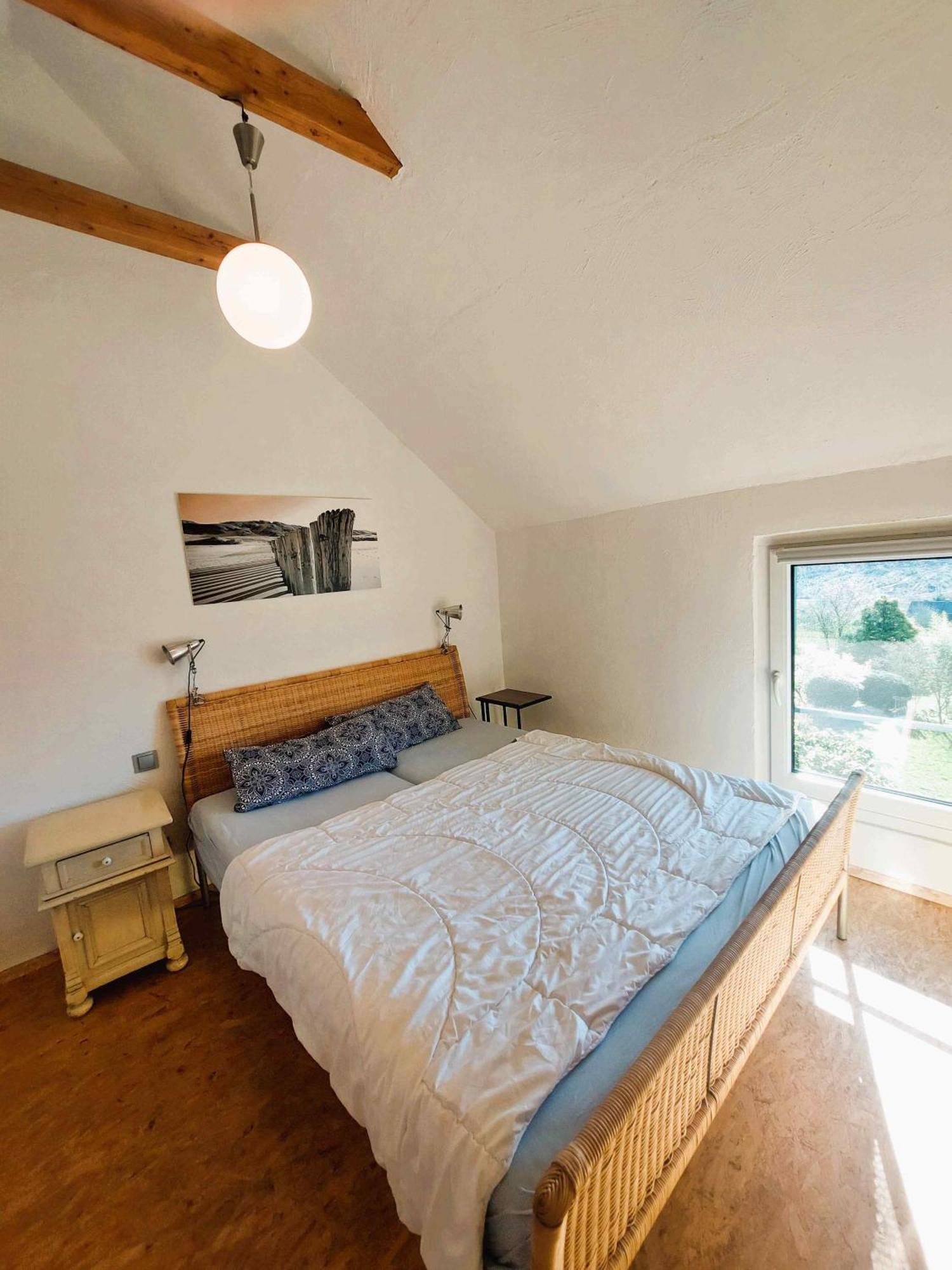 Kleines Haus Mitten In Der Natur Mit Eigener Terrasse Und Sonnenbalkon Halver Eksteriør billede
